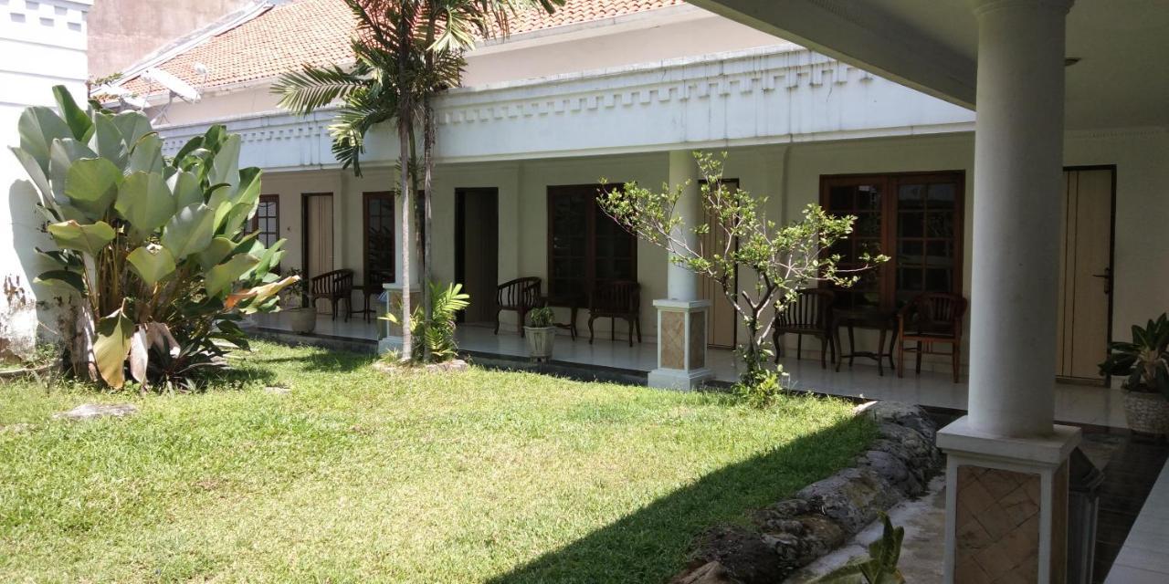Hotel Sanashtri By Shm Bonorejo Exterior photo