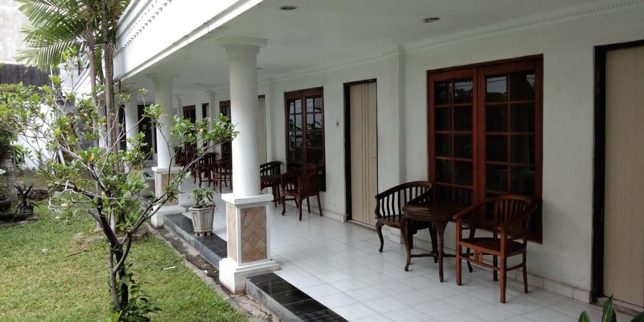 Hotel Sanashtri By Shm Bonorejo Exterior photo
